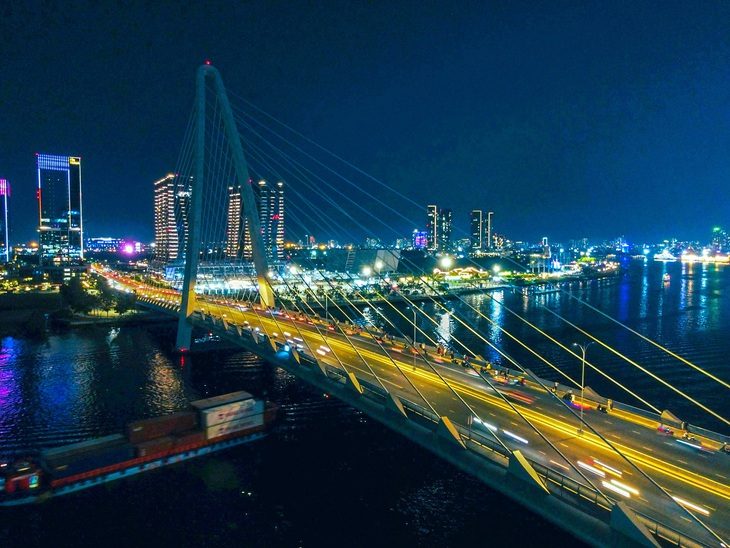 Báo Tuổi Trẻ công bố cuộc thi 'Chuyển đổi chiếu sáng xanh hướng tới Netzero' - Ảnh 1. Báo Tuổi Trẻ công bố cuộc thi 'Chuyển đổi chiếu sáng xanh hướng tới Netzero' - Ảnh 1.