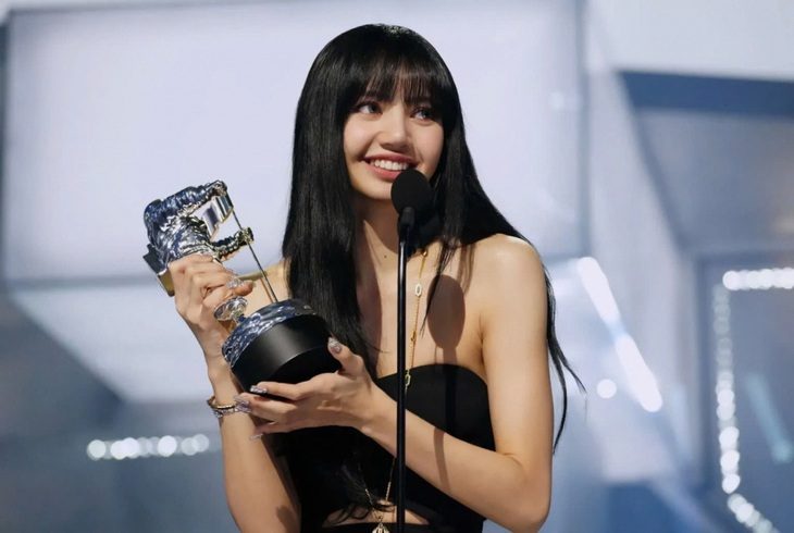 Grammy - giấc mơ quá xa vời với K-pop? - Ảnh 1. Grammy có là giấc mơ quá xa vời với K-pop? - Ảnh 1.