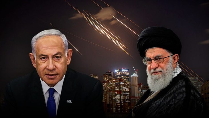 netanyahu-khamenei-17289545791561193733428 Báo Mỹ tiết lộ thời gian và địa điểm Israel sắp tấn công ở Iran - Ảnh 1.